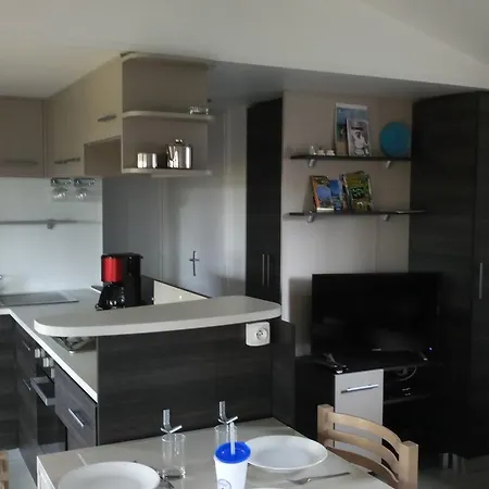 Mobile 3chambres, Tout Equipe Lp34a Les Mathes